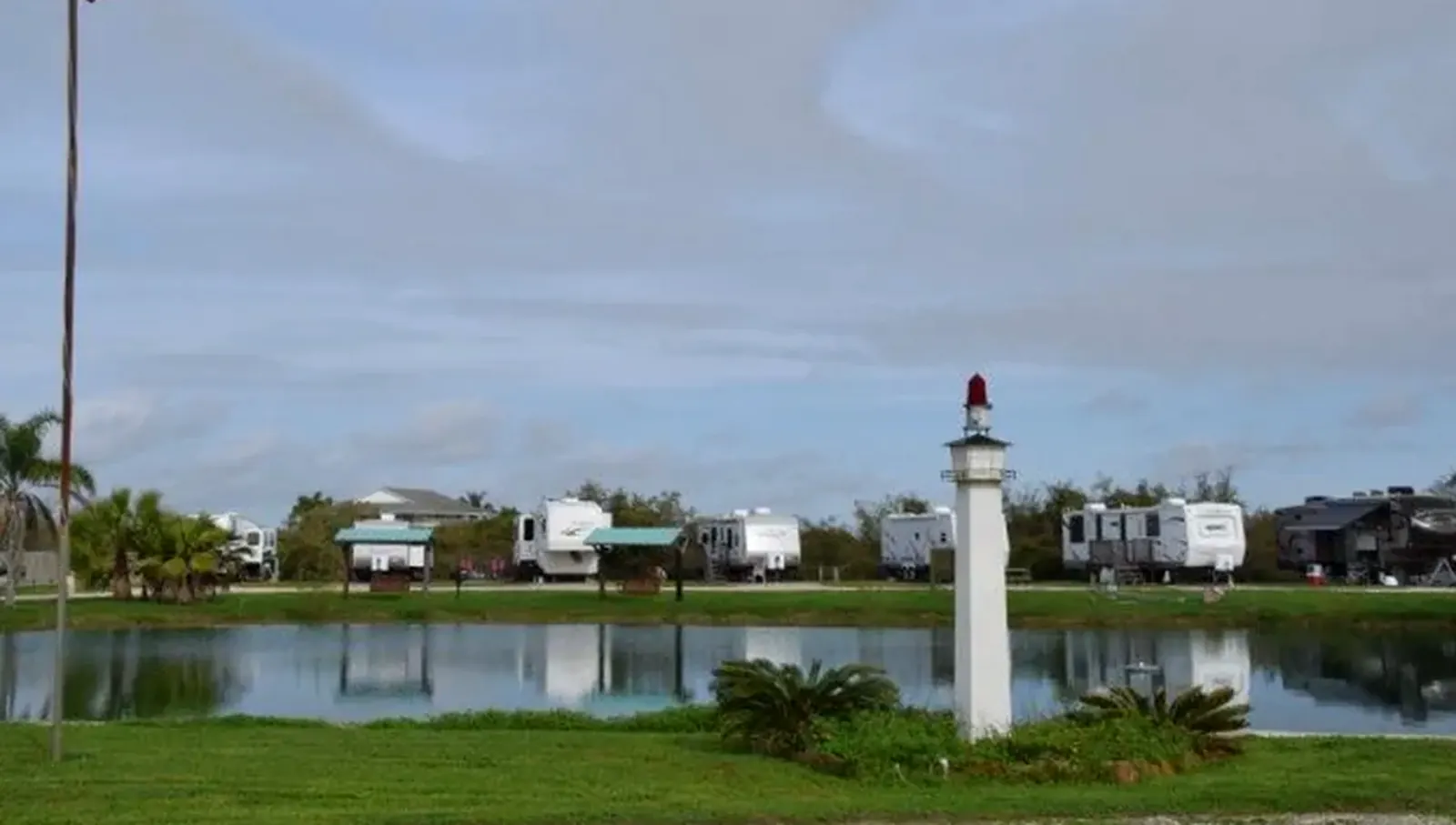Beacon 44 RV Park RV park in Port O'Connor, TX (photo 2)